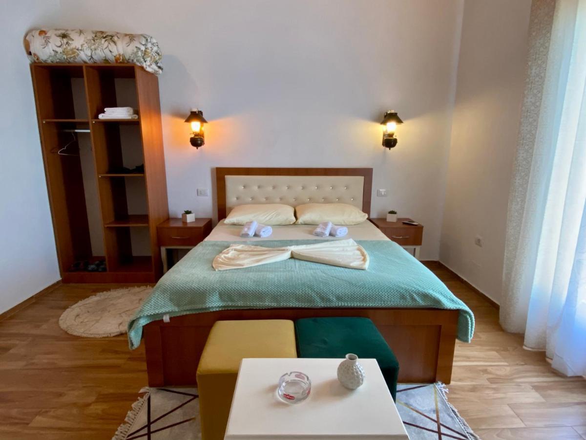 Bed and Breakfast Bella Vista à Shkodër Extérieur photo