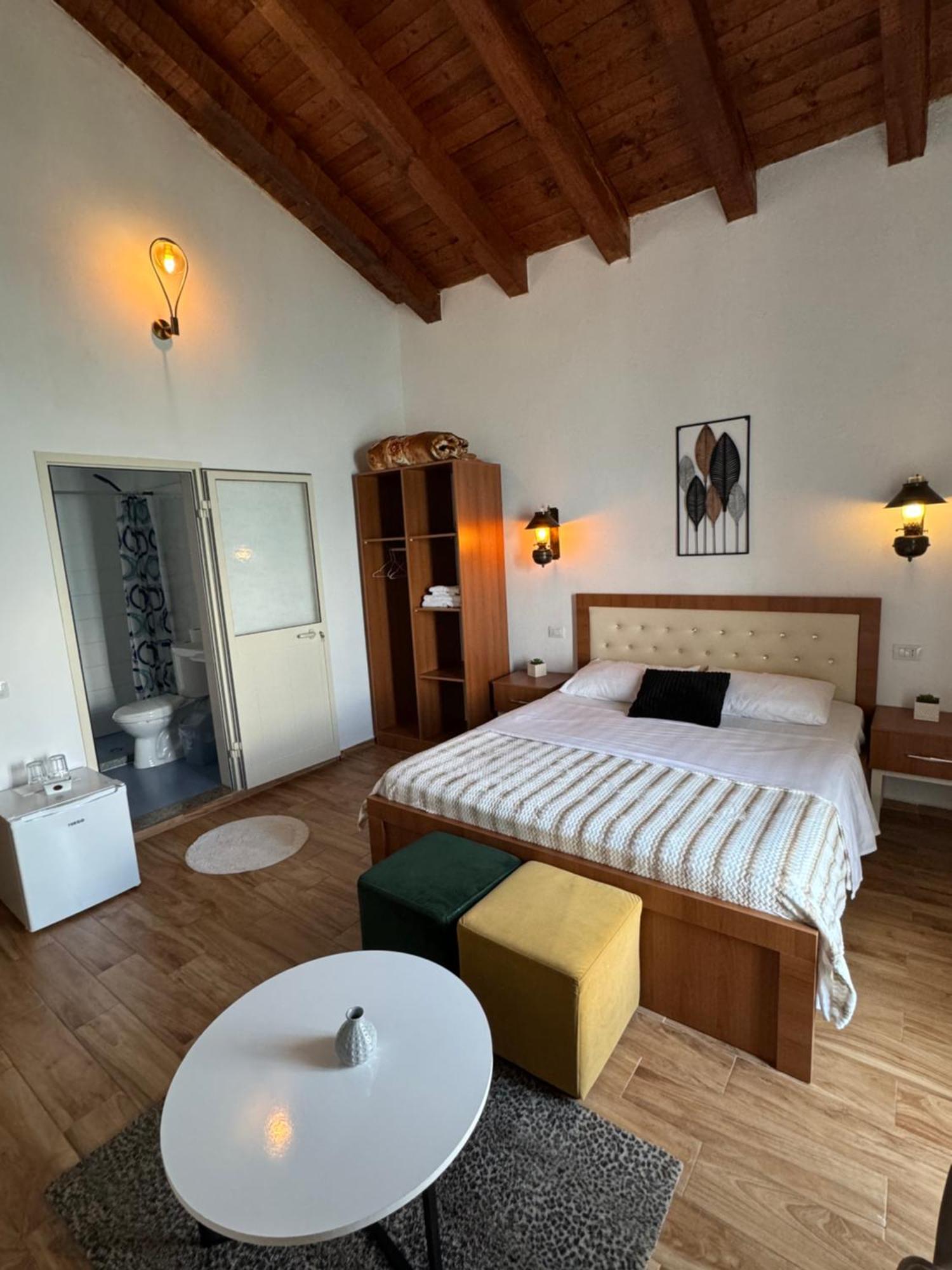 Bed and Breakfast Bella Vista à Shkodër Extérieur photo